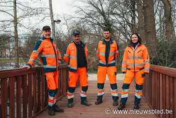 Nieuw bruggetje in het gemeentepark toont vakmanschap van gemeentelijke bouwdienst