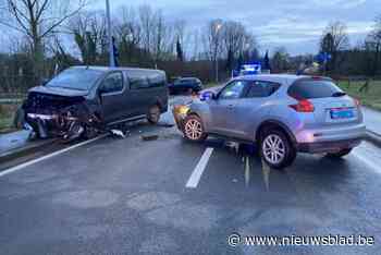 Geen gewonden bij zwaar ongeval op Zottegemsesteenweg