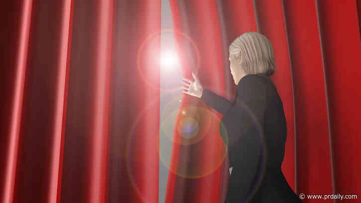 Communicators need to shed cameo role for the lead