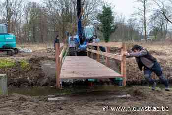 Nu bruggen en wandelpaden er liggen, is Kasteelpark klaar: “Aangename plek voor inwoners”