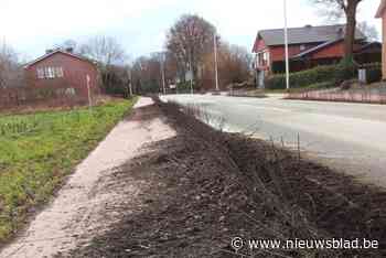 Berm Peerderbaan zorgt voor modderparcours voor fietsers