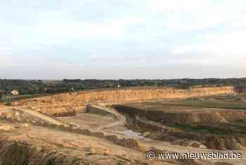 Protest in Riemst tegen de opvulling van mergelgroeve in Eben-Emael: “240 vrachtwagens per dag”