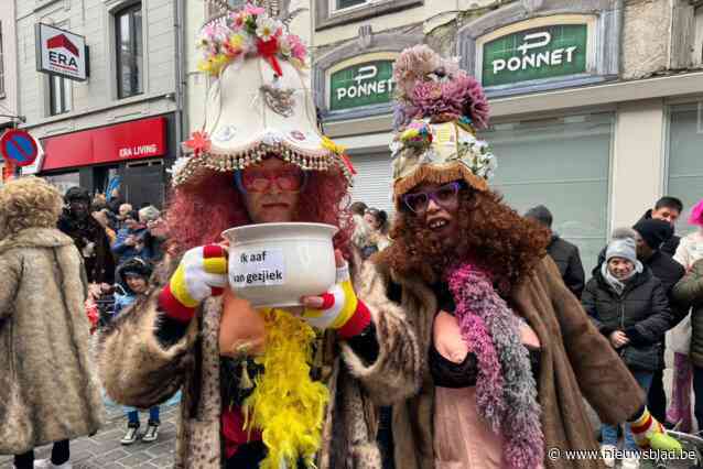 Zo beleefde onze reporter drie dagen Aalst Carnaval: “Iedereen voelt zich verbonden en gaat mee in de luchtige onnozelheid”