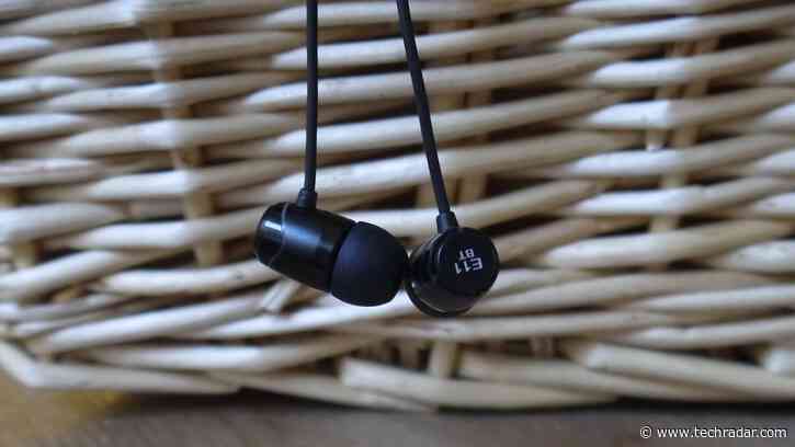 SoundMagic E11BT review