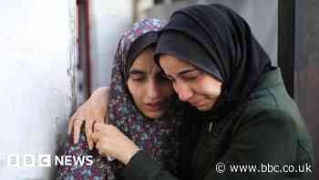 Israel Gaza: Biden says Israel must protect vulnerable in Rafah