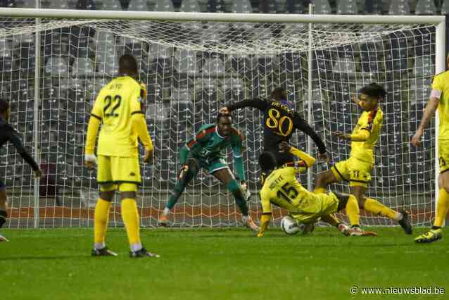 Heeft Anderlecht met Devon De Corte zijn nieuwe Sacha Kljestan beet? “De eerste weken waren lastig. Het is niet evident om op je zeventiende plots op eigen benen te staan, ver weg van je familie”