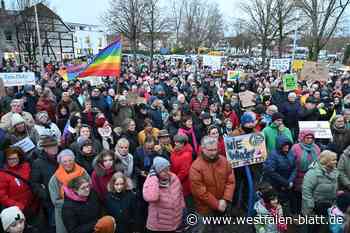Resolutionen für Demokratie werden Thema in Delbrück und Hövelhof