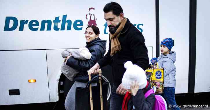 Klein aantal asielzoekers stapelt nareis op nareis