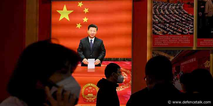 China’s Xi visits Vietnam in bid to counter US