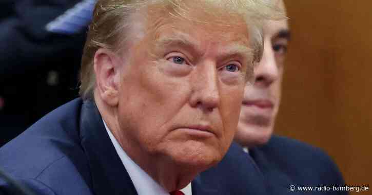 Strafe von mehr als 350 Millionen US-Dollar für Trump