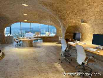 Cave Office / Javier Senosiain