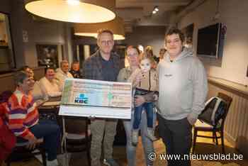 Mila (2,5) helpt ander kankerpatiëntje uit de schulden: “Dezelfde operatie in Duitsland”