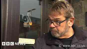 Man's calls to reclaim pavements for pedestrians