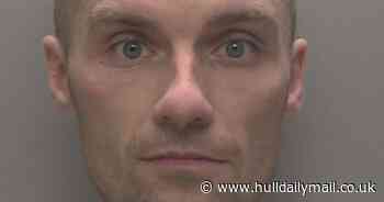 Man buys sausage rolls from Hull Cooplands - and then goes back at closing time to rob it