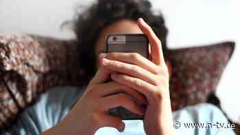 Auf der Suche nach Hilfe: Selbstdiagnose über soziale Medien - ratsam oder riskant?