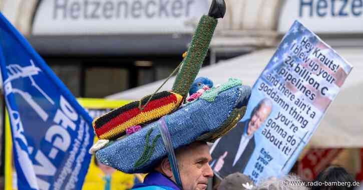 Tausende demonstrieren bei Münchner Sicherheitskonferenz