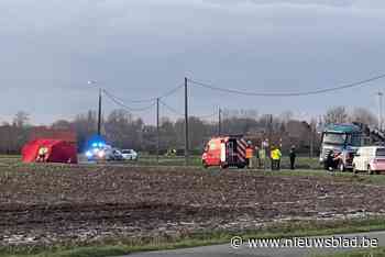 Dodelijk val fietser door inhaalmanoeuvre van vrachtwagen