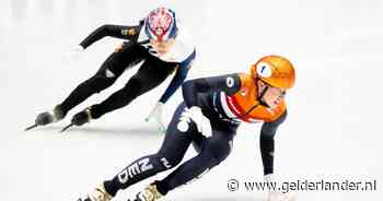 Suzanne Schulting pakt zilver op 1500 meter bij wereldbeker in Gdansk, Friso Emons al vallend naar brons