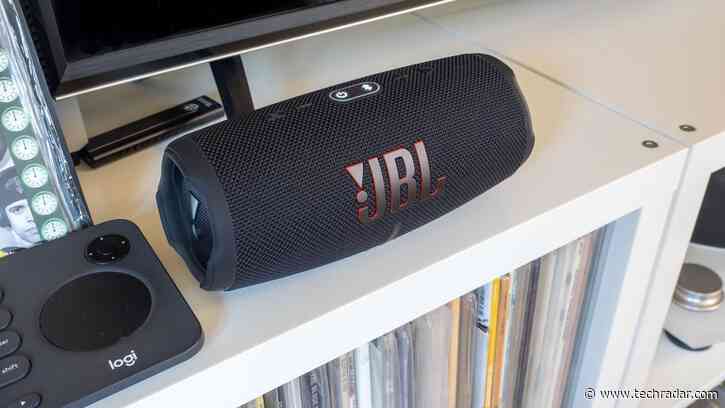 JBL Charge 5 review