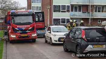 112 nieuws: Brand in flatgebouw Enschede, fietser gewond na botsing met scooter