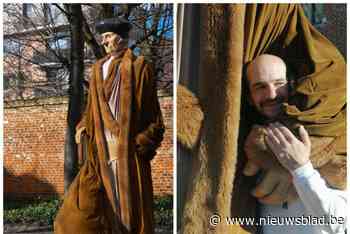 Reus Erasmus plechtig afgezwaaid voor tocht naar Biënnale van Venetië