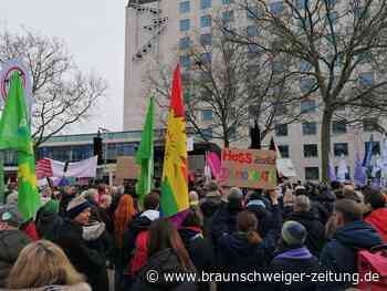 Großdemo gegen rechts in Wolfsburg: 7000 Leute setzen Zeichen