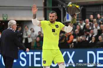 Copa America-winnaar Diego Roncaglio krijgt huldiging bij RSCA Futsal en mag meteen ruime zege vieren: “Een nieuw hoogtepunt in mijn carrière”
