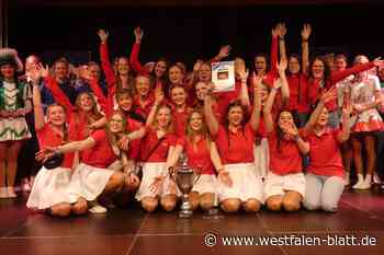 Rote Funken des FCC aus Fürstenberg verteidigen Titel bei Garde-Contest
