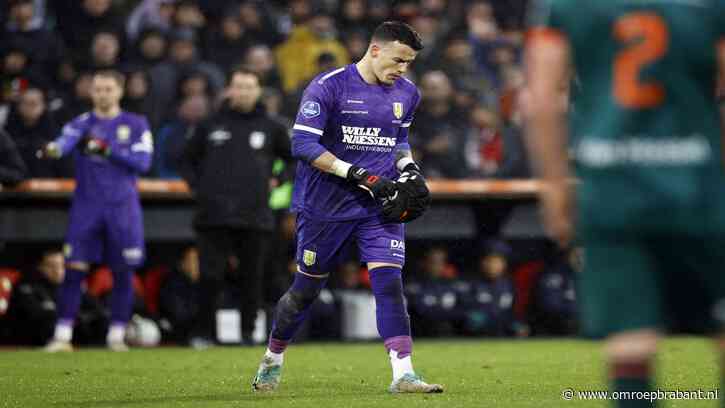 RKC-keeper Vaessen woest na rode kaart: 'Moet geseponeerd worden'
