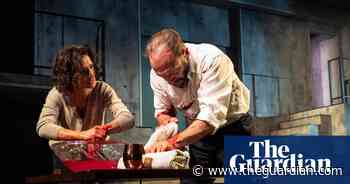 Ralph Fiennes: Time To Get Rid Of Trigger Warnings In The Theatre