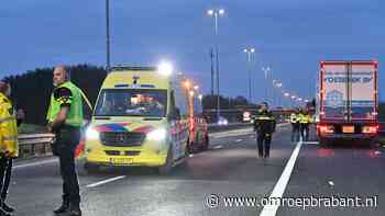 112-nieuws: A16 om 11 uur vrij na ongeluk • kapotte auto op A59