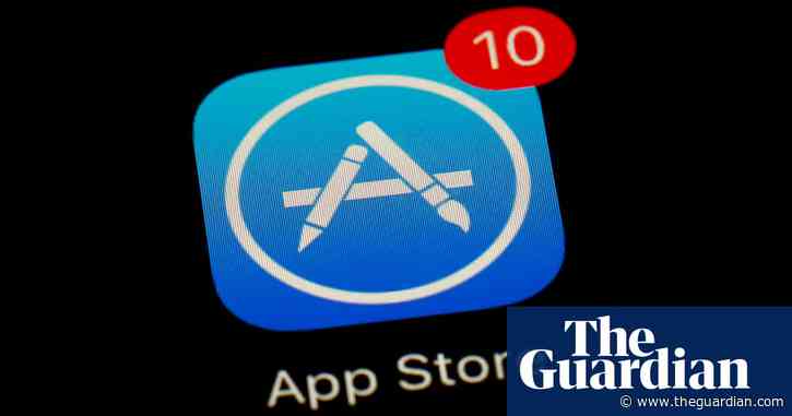 Apple faces possible €500m fine from EU over music streaming access