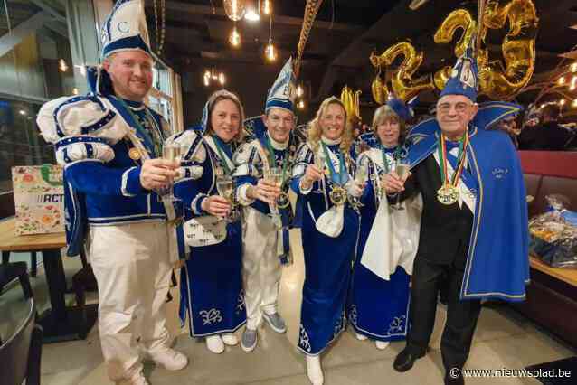 Jubilerende prinsen en prinsessen vieren samen feest
