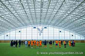 Met Police and Croydon youth groups come together for football match