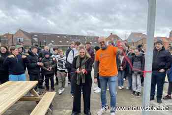 Lage Kouter heeft nieuwe speelplaats dankzij ouderraad: “Met opbrengst van onze spaghettifestijnen”