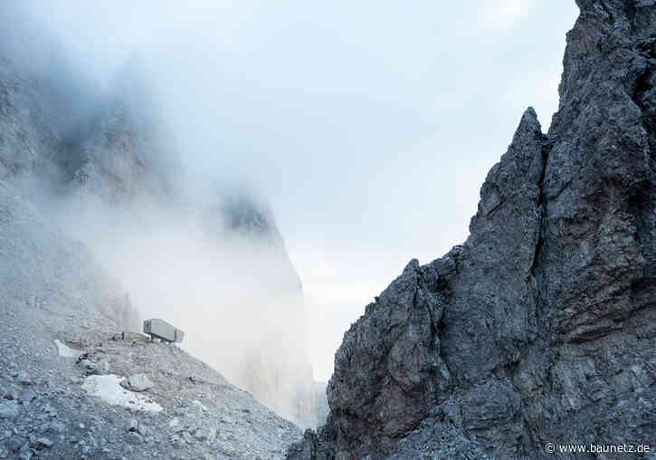 Biwakieren für Schwindelfreie - Berghütte in den Dolomiten von Demogo