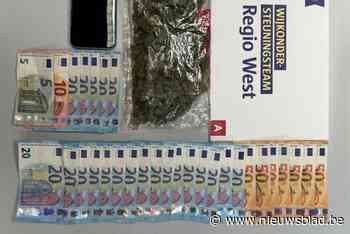 Opnieuw verschillende dealers opgepakt in Antwerpen, zoekende man wil drugs kopen van politiemensen