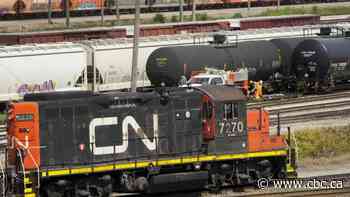 Railway workers warn 'work stoppage looms' after CN, CPKC seek conciliation