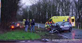 Ravage na ernstig ongeluk bij op- en afrit A30: één persoon overleden