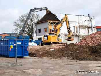 Abriss der alten Feuerwache Jena: Vorbereitung für Dotsource-Campus