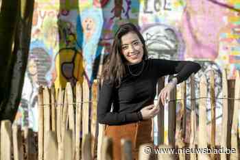 Actrice en zangeres Femke Verschueren telt af naar haar eerste liveconcert met band: “Ik hoop dat dit deuren opent”