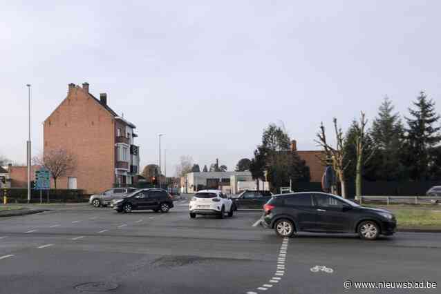 Werken aan zwarte kruispunten op R8 aan Den Hert: “Begin maart starten we en in juli moet alles afgerond zijn”