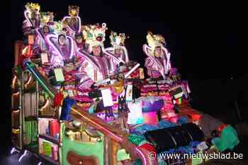 Praalwagens zijn eyecatcher op carnavalsviering