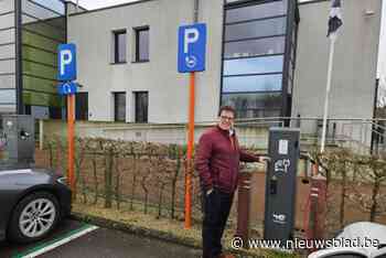 Gemeentebestuur plaatst extra laadpalen
