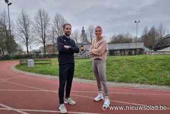 Nieuwe coach Marjan leert hoe bewegen vaak het beste medicijn is: “Het kan zelfs in de zetel”