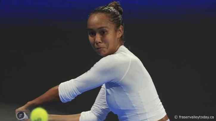 Canada’s Fernandez falls to Paolini in second round at Dubai Open