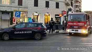 Metro B, paura a piazza Bologna: fumo in stazione. Fermata sgomberata e chiusa