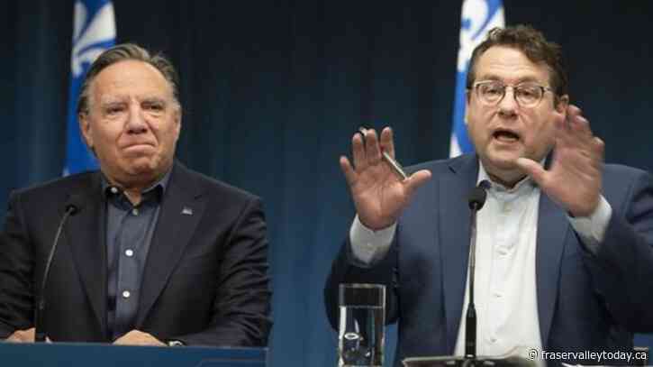 Quebec calls out Ottawa for ‘inaction’ on asylum seekers, demands $1B compensation