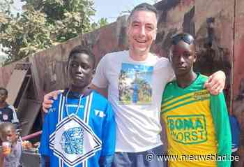 Dankzij Christophe (39) lopen de nieuwste Buffalo’s (en Boma-fans) rond in Gambia