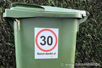 Raadslid Fernand Bossaerts (CD&V) neemt gemeentelijke stickeractie zone 30 onder vuur: “Mensen die dat kleven riskeren boete”